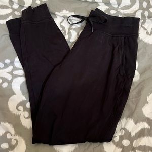 Lululemon Size 6 Full Length Black Sweatpants